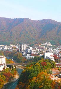 鬼怒川温泉の町並み